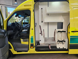 2018-mercedes-benz-sprinter-1404528-44909518