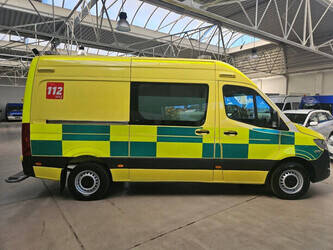 2019-mercedes-benz-sprinter-1404529-44909543