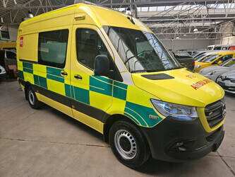 2019-mercedes-benz-sprinter-1404529-44909544