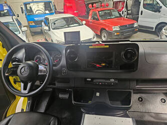 2019-mercedes-benz-sprinter-1404529-44909565