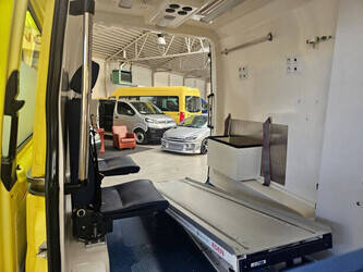 2019-mercedes-benz-sprinter-1404529-44909570