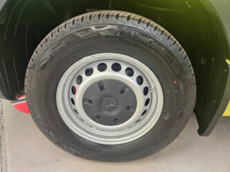 2019-mercedes-benz-sprinter-1404529-44909597