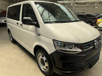 2017-volkswagen-transporter-1404530-44909607