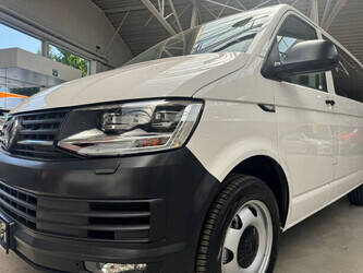 2017-volkswagen-transporter-1404530-44909611