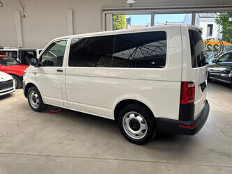 2017-volkswagen-transporter-1404530-44909626