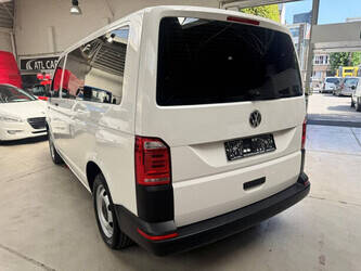 2017-volkswagen-transporter-1404530-44909627