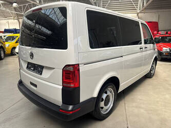 2017-volkswagen-transporter-1404530-44909631