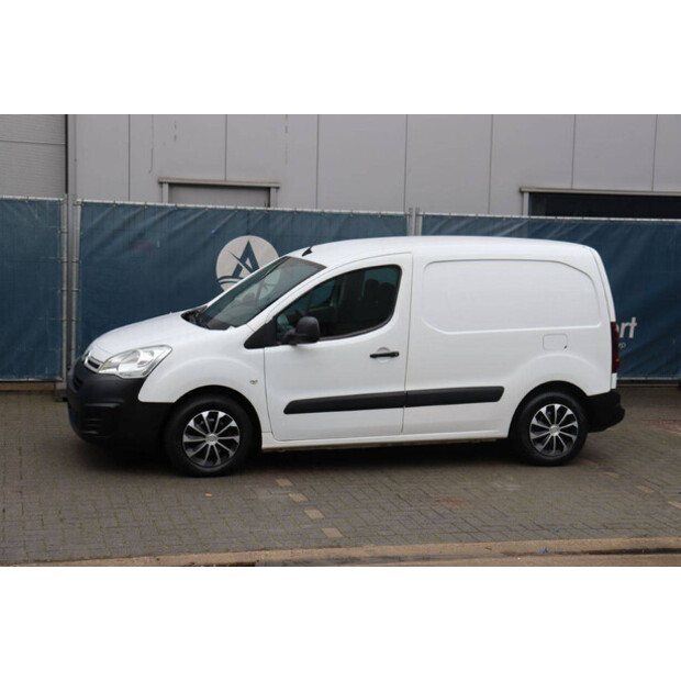 2017 Citroen BERLINGO-44909632