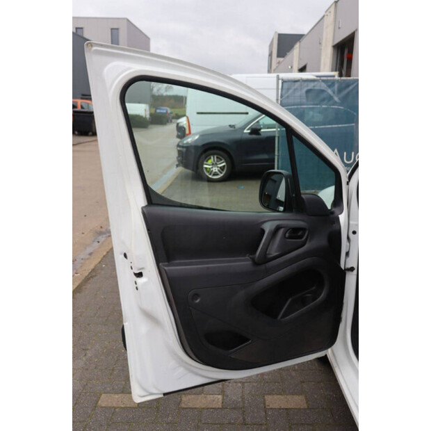 2017 Citroen BERLINGO-44909647