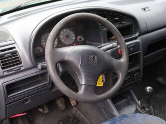 2000-peugeot-partner-1404532-44909705