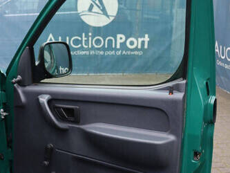 2000-peugeot-partner-1404532-44909721