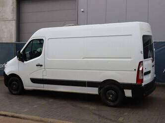 2016-renault-master-1404533-44909735