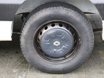 2016-renault-master-1404533-44909745