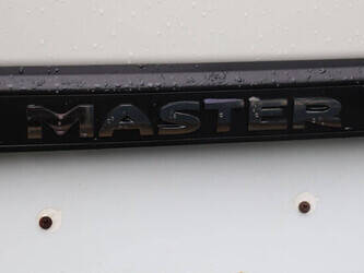 2016-renault-master-1404533-44909747