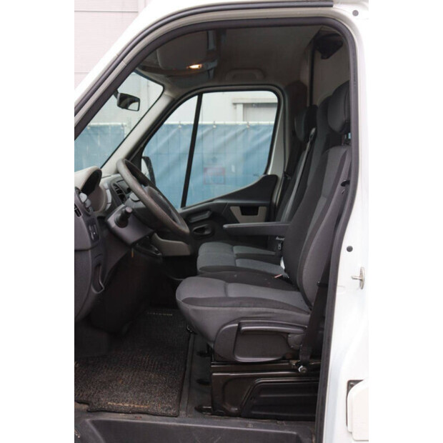 2016 رينو Master-44909749