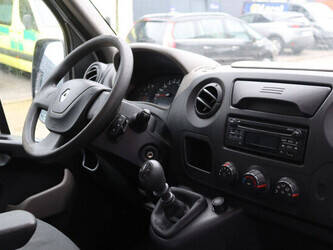 2016-renault-master-1404533-44909772