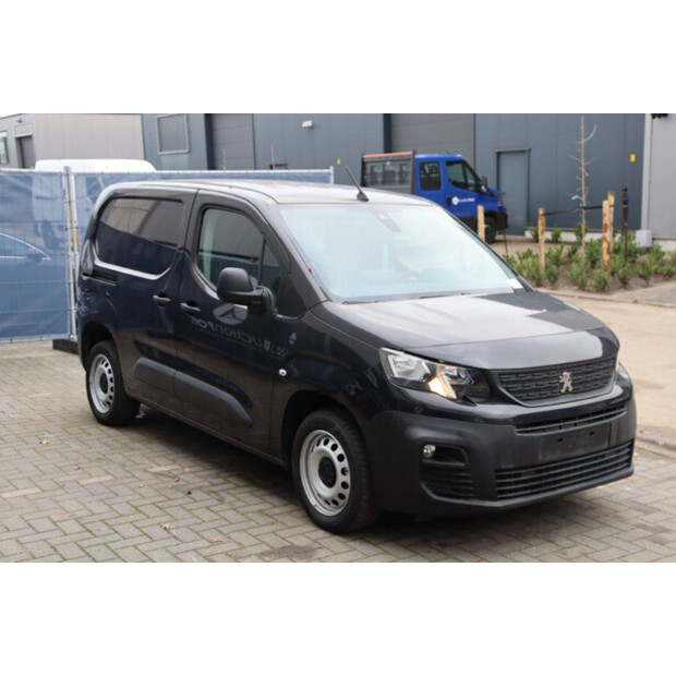 2019 Peugeot PARTNER-44909791