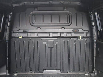 2019-peugeot-partner-1404534-44909801