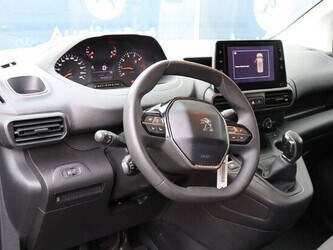 2019-peugeot-partner-1404534-44909809