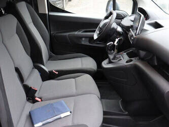 2019-peugeot-partner-1404534-44909830