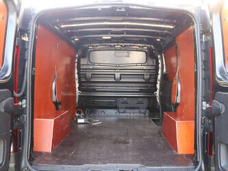 2020-renault-trafic-1404535-44909849