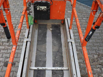 2008-jlg-2030-es-1404537-44909948