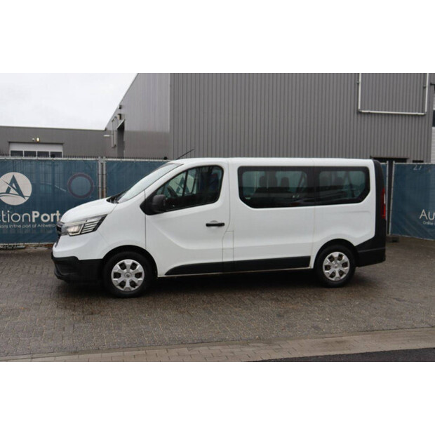 Renault Trafic-44909961