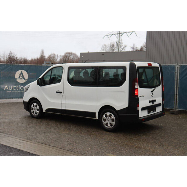 Renault Trafic-44909963