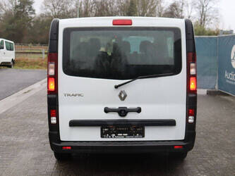 renault-trafic-1404538-44909965
