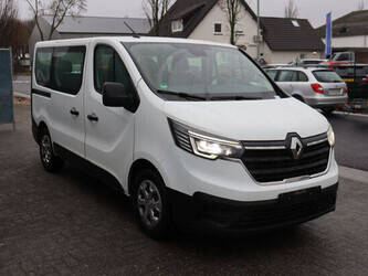 renault-trafic-1404538-44909967