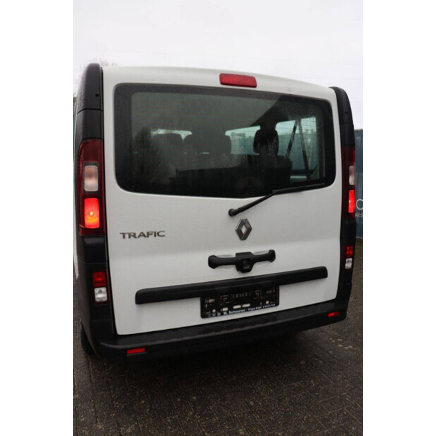 Renault Trafic-44909974