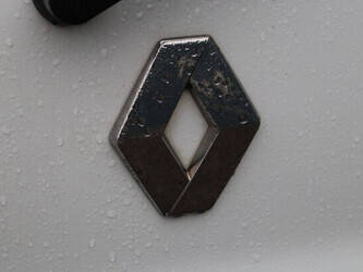 renault-trafic-1404538-44909975