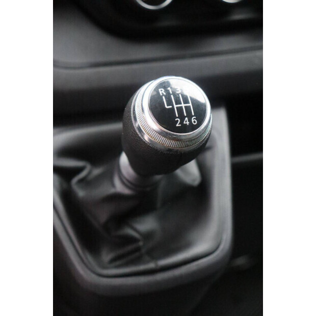 Renault Trafic-44909984