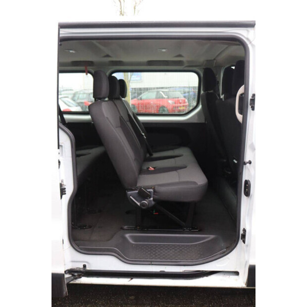 Renault Trafic-44909994