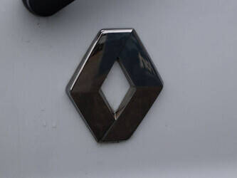 renault-trafic-1404540-44910063