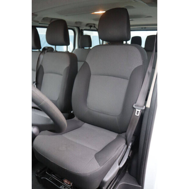 Renault Trafic-44910068