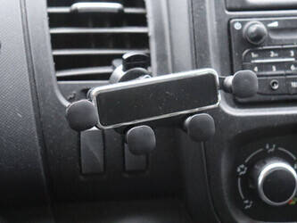 renault-trafic-1404540-44910076