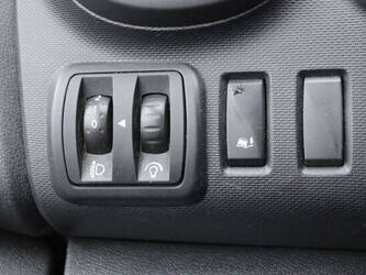 renault-trafic-1404540-44910081