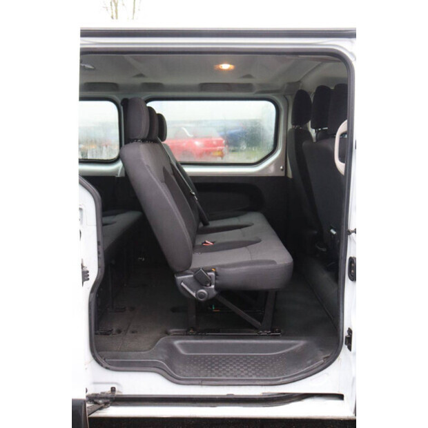 Renault Trafic-44910084