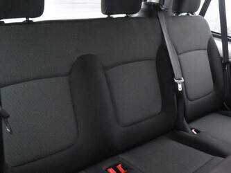 renault-trafic-1404540-44910086