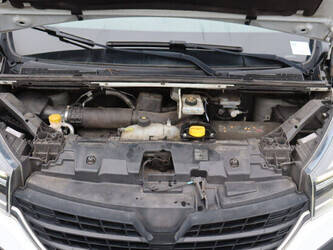 renault-trafic-1404540-44910090