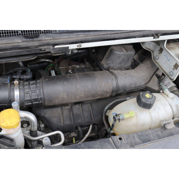 Renault Trafic-44910092