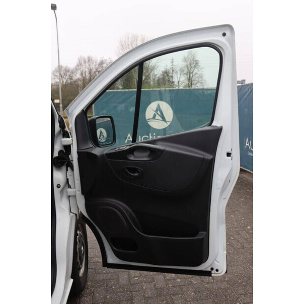 2020 رينو Trafic-44910130