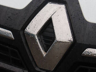 renault-trafic-1404542-44910147