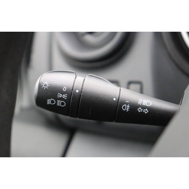 Renault Trafic-44910163