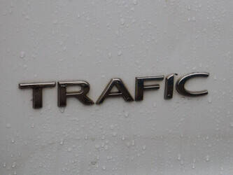2019-renault-trafic-1404543-44910194