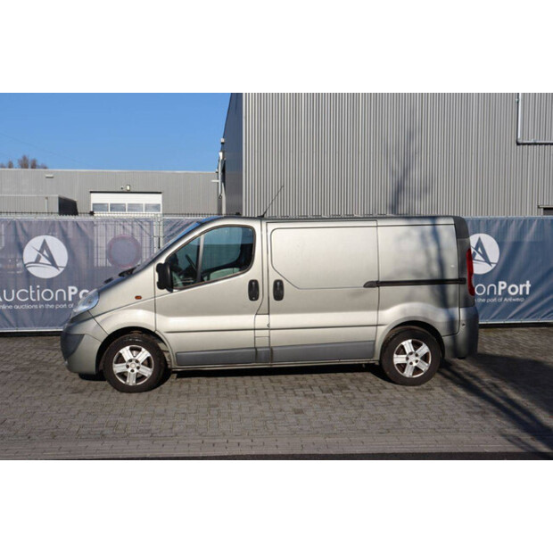 2010 Opel Vivaro 2 2.0CDTI-44910278