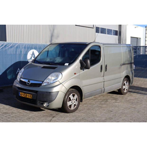 2010 Opel Vivaro 2 2.0CDTI-44910285