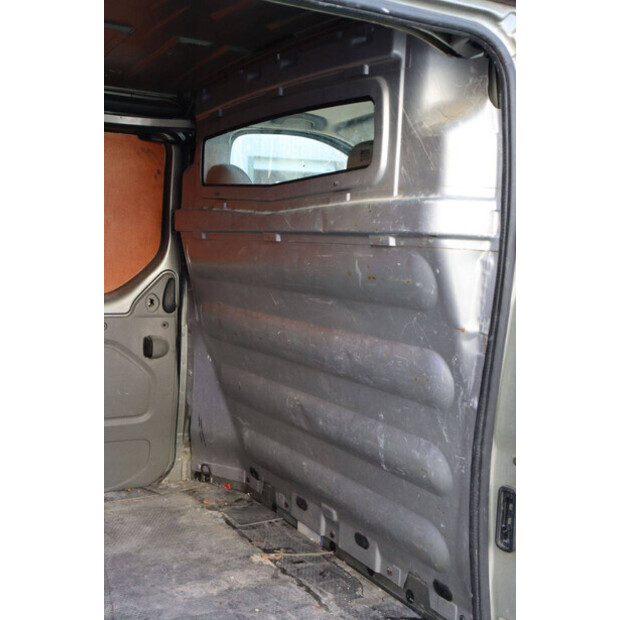 2010 Opel Vivaro 2 2.0CDTI-44910298