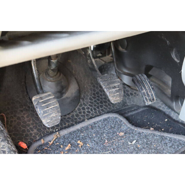 2010 Opel Vivaro 2 2.0CDTI-44910315